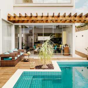 Outdoor remodeling with pool in Houston