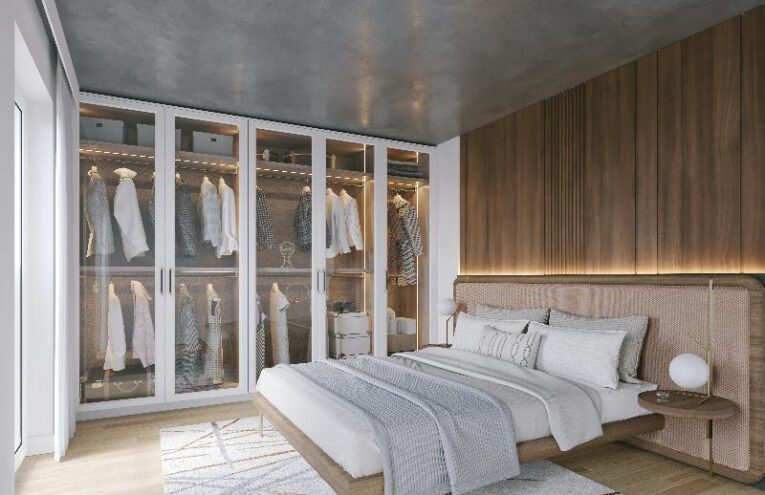 bedroom with closet