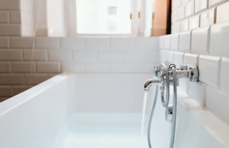 How To Change a Bathtub Faucet